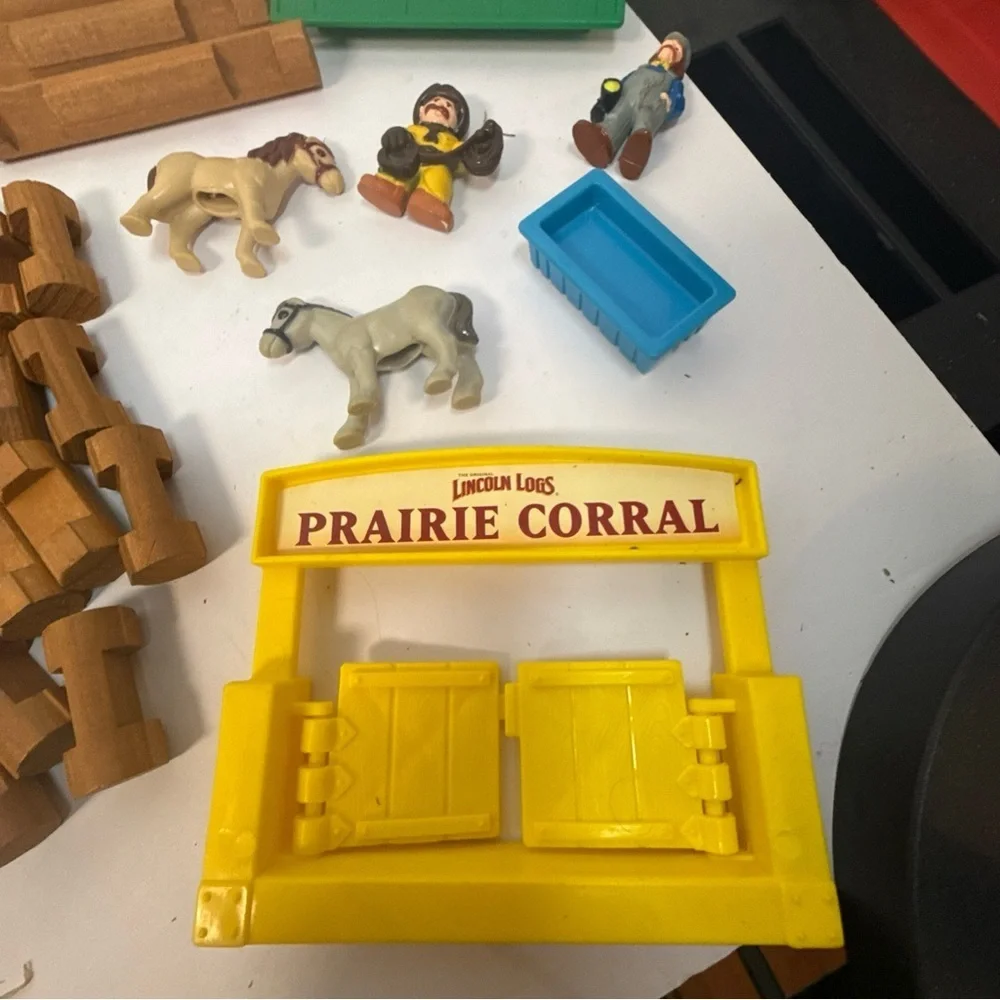 The Original Lincoln Logs Sawmill Express Railroad Trains Childrens BuildingToys